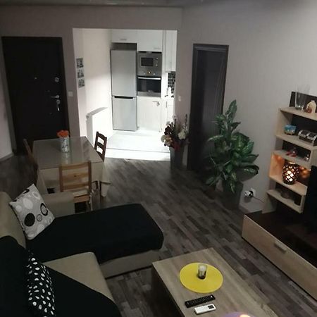 Full Comfort Apartment In Athens City 外观 照片