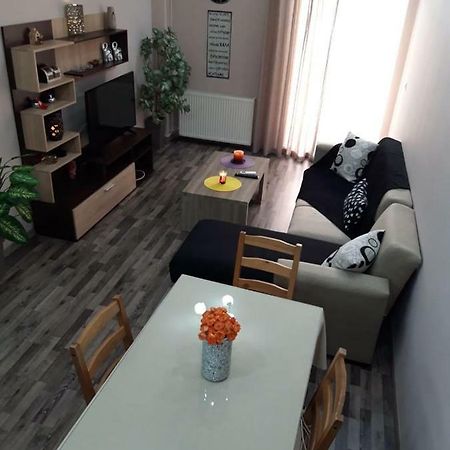 Full Comfort Apartment In Athens City 外观 照片